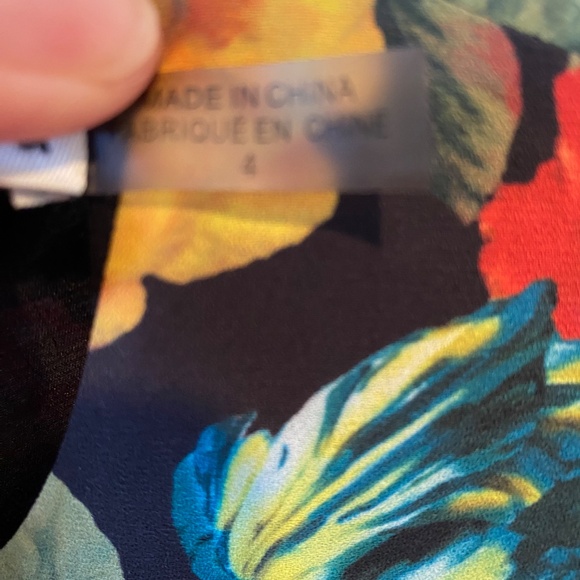 Alice and Olivia Floral Dress - Picture 5 of 5